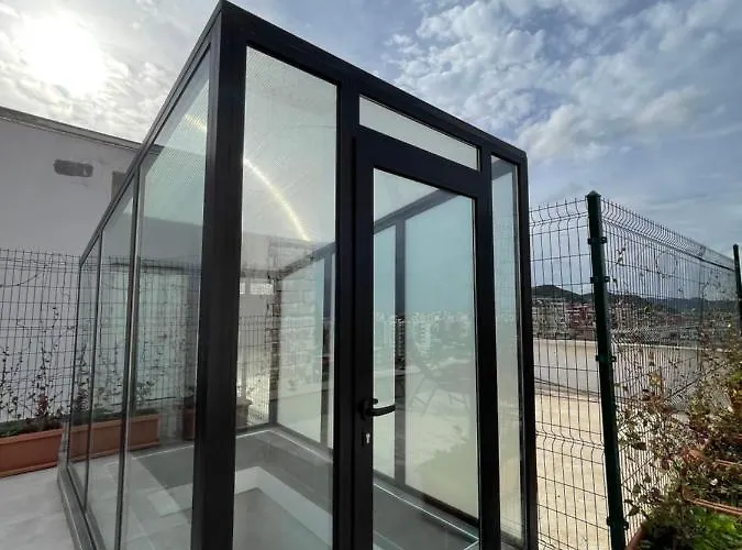 Appartement Square Luxury Penthouse Tirana