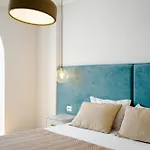Square Luxury Penthouse * Tirana