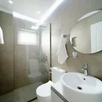 Square Luxury Penthouse