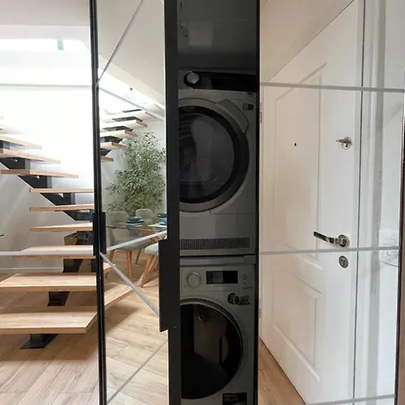 Apartment Square Luxury Penthouse Tirana