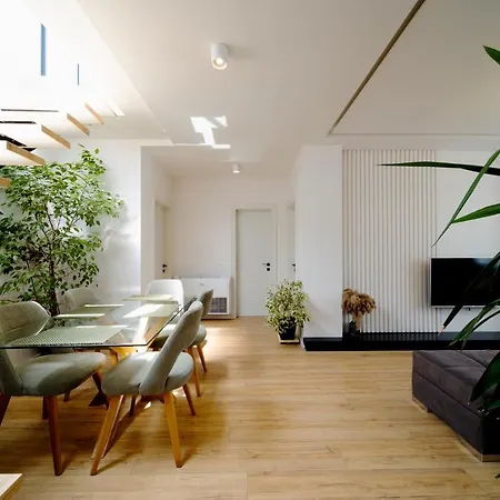 Square Luxury Penthouse Apartment Tirana