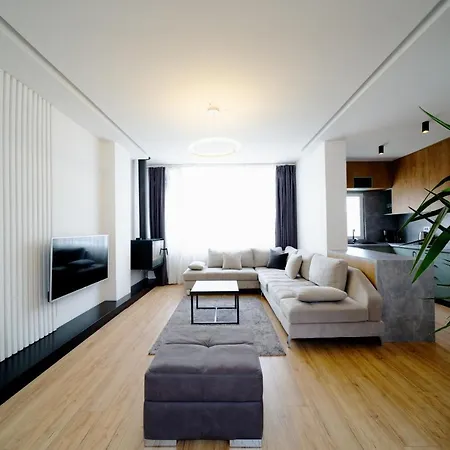Square Luxury Penthouse Apartment