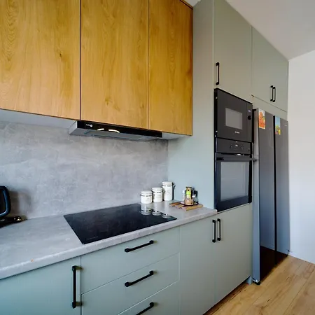 Square Luxury Penthouse * Tirana