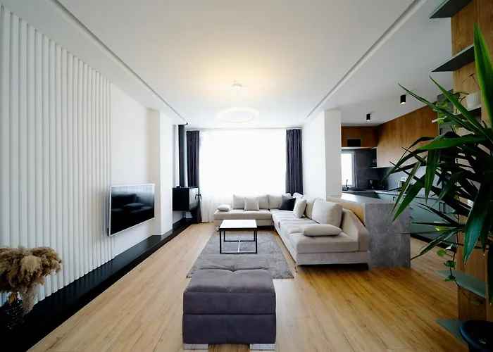 Square Luxury Penthouse Apartmán