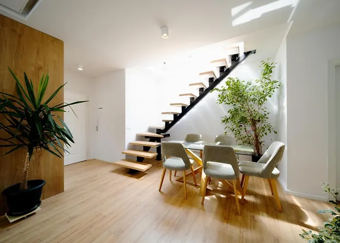 Square Luxury Penthouse Apartmán Tirana