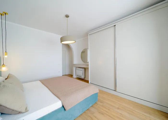 Апартаменты Square Luxury Penthouse