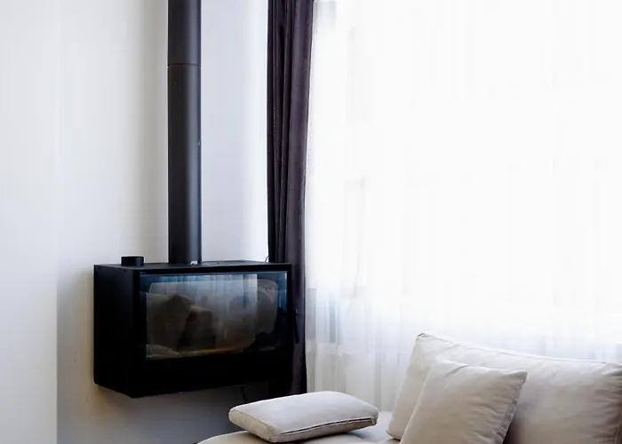 Square Luxury Penthouse